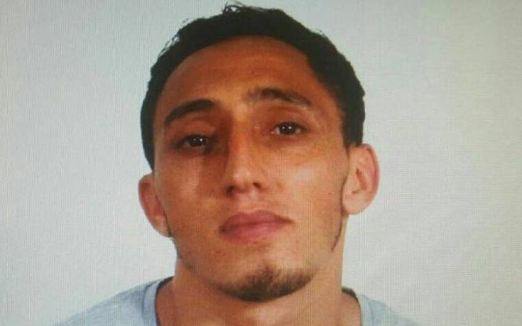 Ισπανικά ΜΜΕ: Αυτός είναι ένας εκ των δραστών – Ανθρωποκυνηγητό για να εντοπιστεί ο συνεργός του